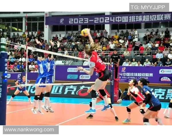 深入探讨上海排球队战术表现及其对比赛结果的影响分析 深入探讨上海排球队战术表现及其对比赛结果的影响分析