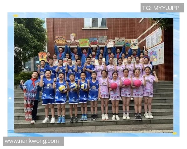 全国锦标赛回顾：上海篮球队展现卓越团队协作精神与战术配合