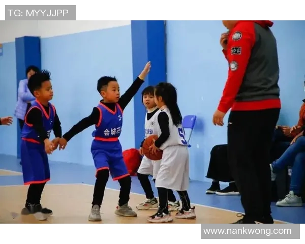 对话刘敏:回顾她的足球生涯与未来的梦想与挑战 对话刘敏:回顾她的足球生涯与未来的梦想与挑战