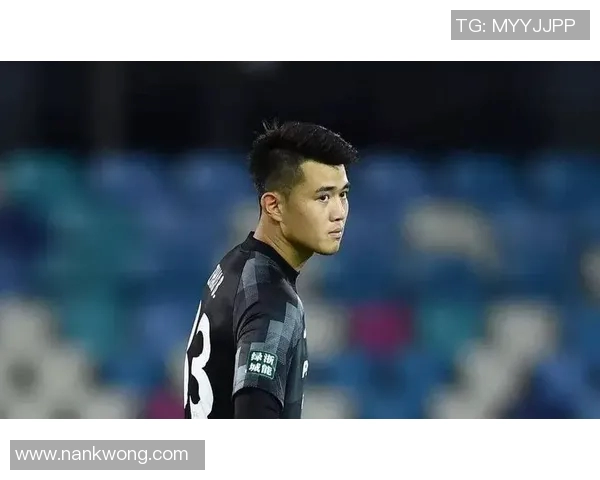 成都足球队的蜕变之路:从地方球队到奥运舞台的奋斗历程 成都足球队的蜕变之路:从地方球队到奥运舞台的奋斗历程