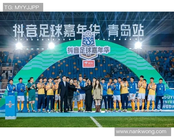 抖音足球明星特效带你领略球场魅力与精彩瞬间的完美结合