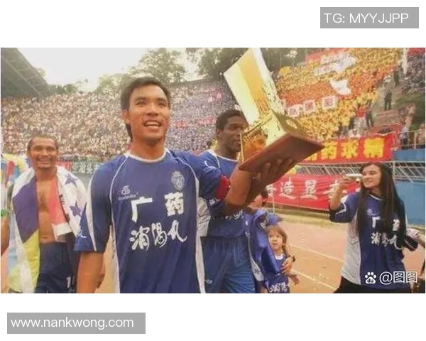 深圳足球队在个人能力排行榜中荣登第九位展现出色实力与潜力